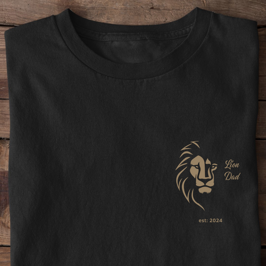 LION  DAD, Datum personalisierbar - Premium Shirt