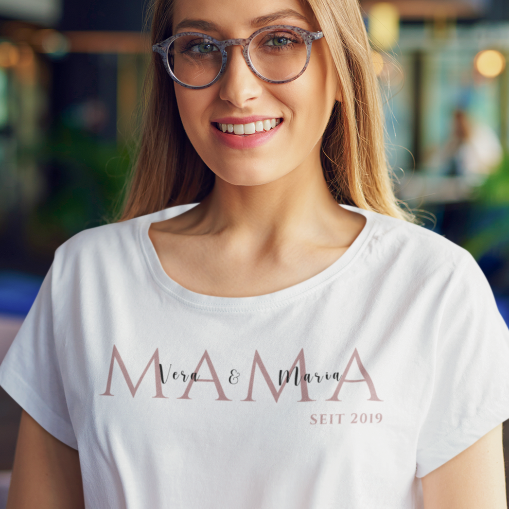 Personalisierbares MAMA T-Shirt weiß