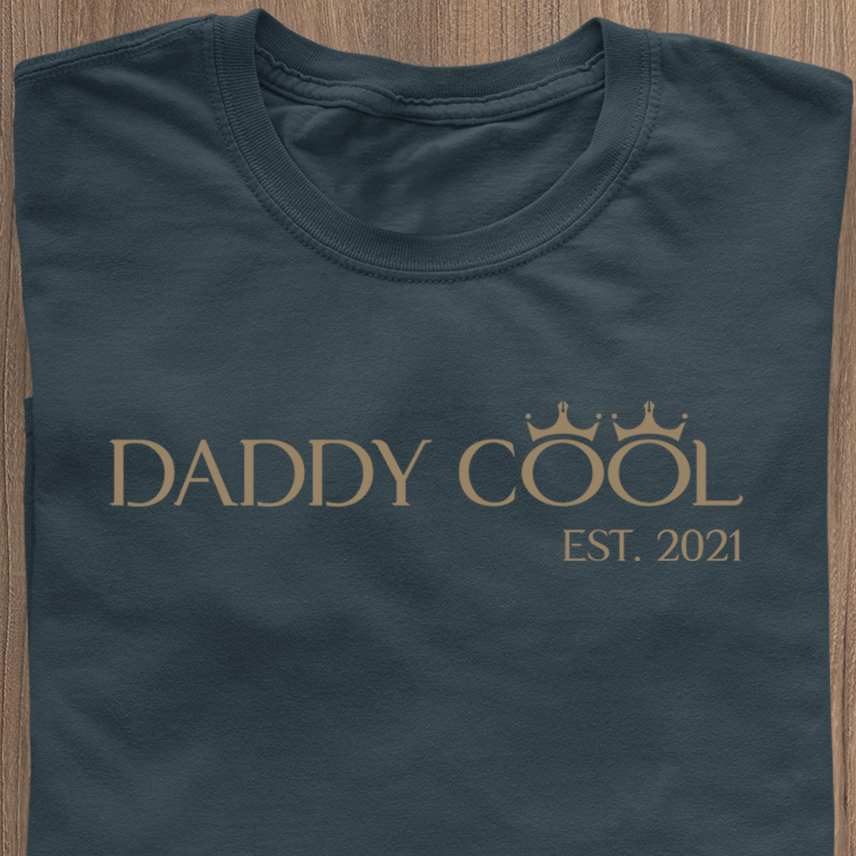 Daddy Cool T-Shirt Gold Lettering - Datum Customizable